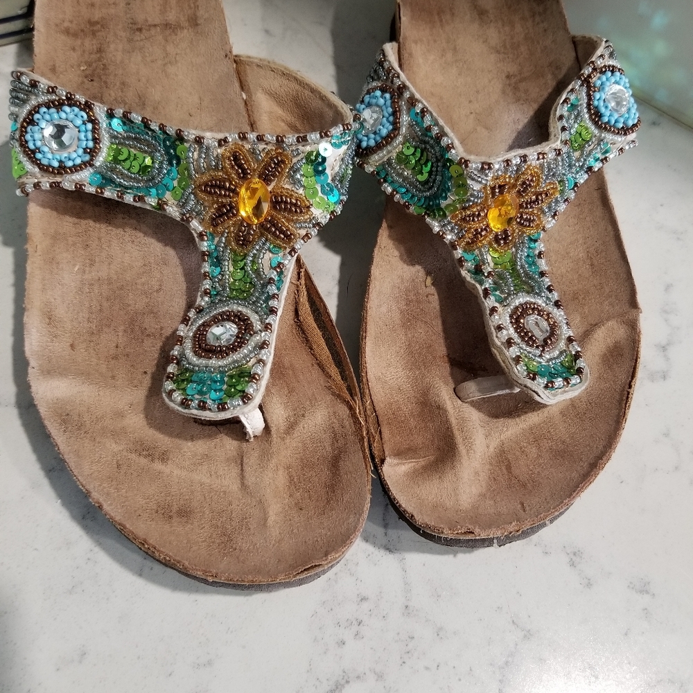 👡 LEATHER BEADED SANDALS - Picture 4 of 9